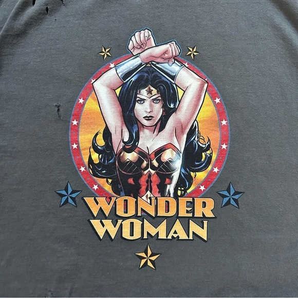 SOLD WONDER WOMAN ALSTYLE Apparel Distressed Cotton Top L - Picture 4 of 7